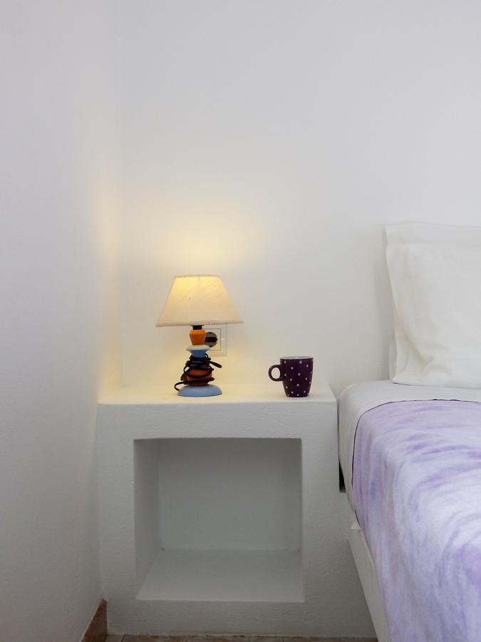 Evgenia Rooms And Apartments Folégandros Exteriér fotografie