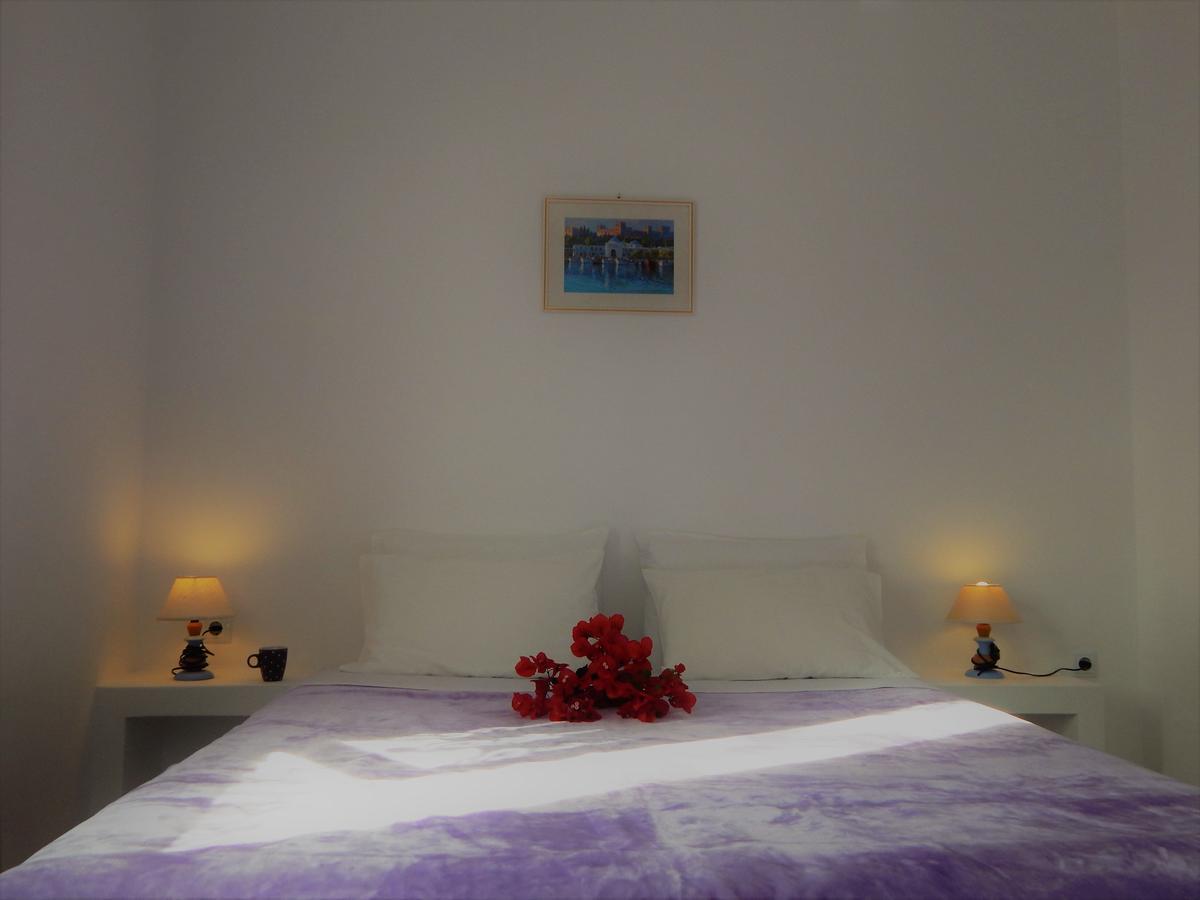 Evgenia Rooms And Apartments Folégandros Exteriér fotografie